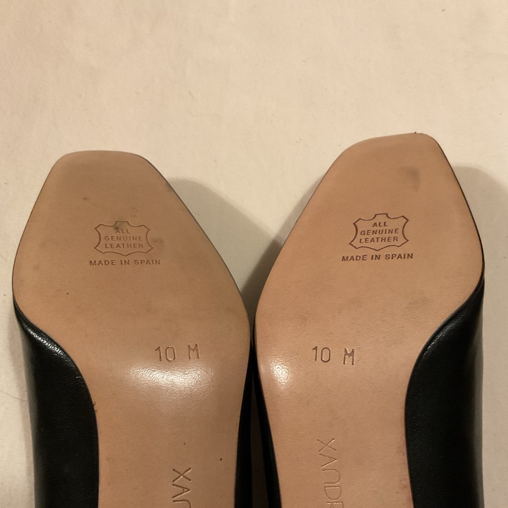Xandra Belli Vintage Black and Dark Brown Heeled Loafer - Picture 6 of 8
